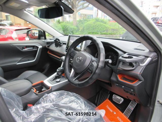 Toyota RAV4 2020-02 8854490-2