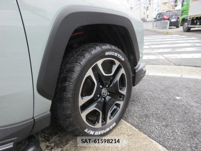 Toyota RAV4 2020-02 8854490-8