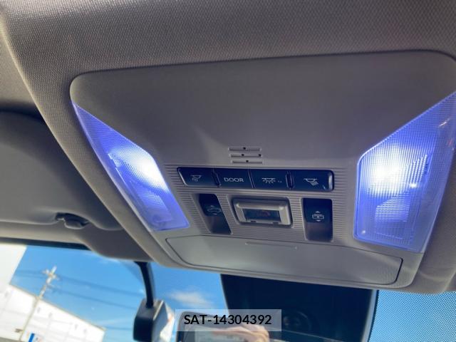 Toyota RAV4 2020-12 8854539-17
