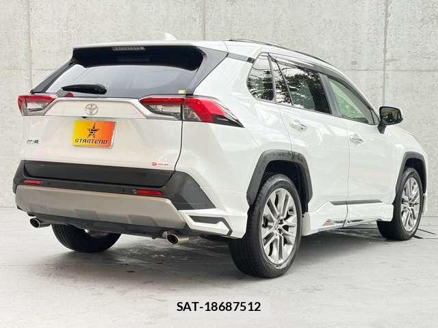 Toyota RAV4 2024-07 8855231-3