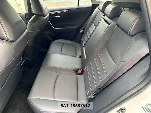 Toyota RAV4 2024-07 8855231-8