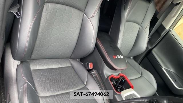 Toyota RAV4 2023-02 8855333-5