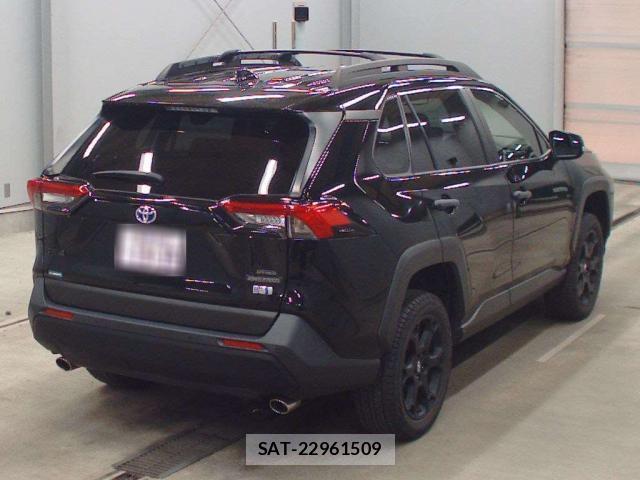 Toyota RAV4 2023-05 8855820-1