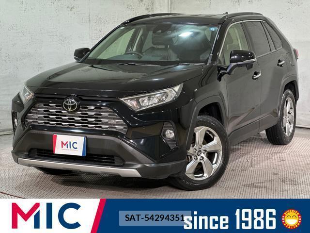 Toyota RAV4 2019-05 8856062-0
