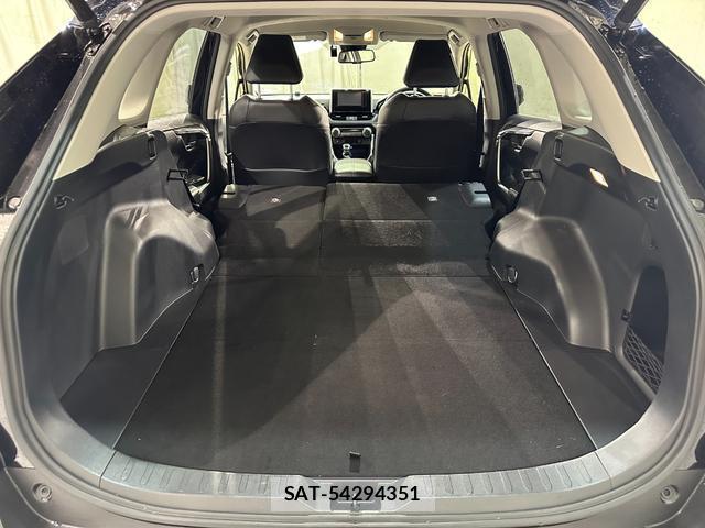 Toyota RAV4 2019-05 8856062-18