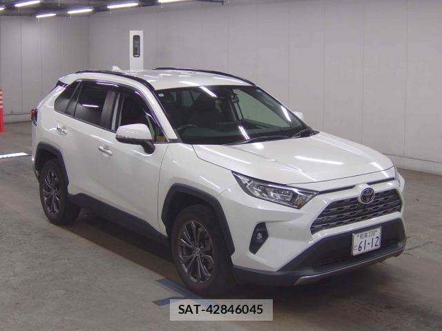 Toyota RAV4 2022-02 8856242-0