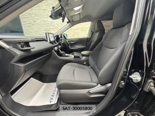 Toyota RAV4 2023-02 8856509-10