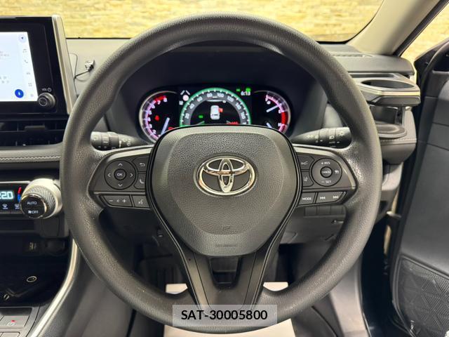 Toyota RAV4 2023-02 8856509-18
