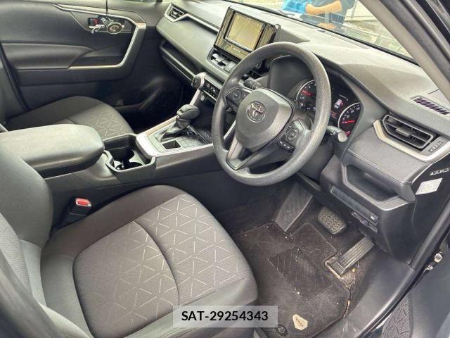 Toyota RAV4 2019-12 8856584-3