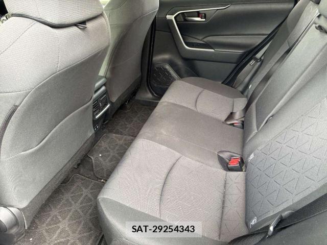 Toyota RAV4 2019-12 8856584-5
