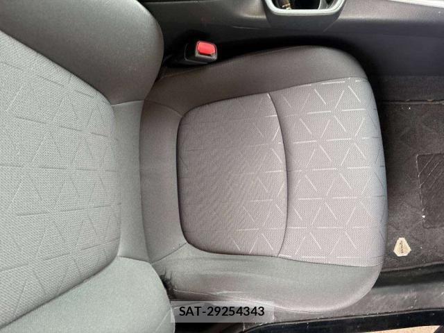 Toyota RAV4 2019-12 8856584-9