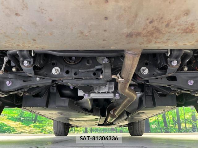 Toyota RAV4 2020-03 8856598-18