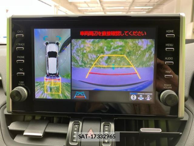 Toyota RAV4 2021-07 8856859-12