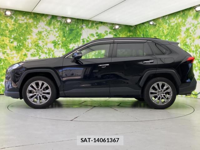 Toyota RAV4 2022-12 8856951-1