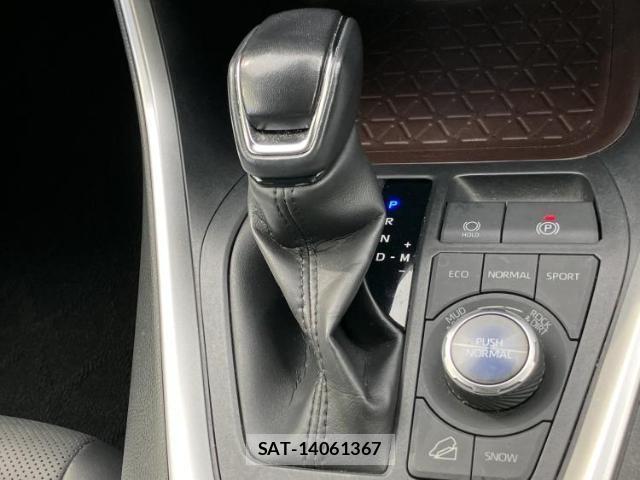 Toyota RAV4 2022-12 8856951-17