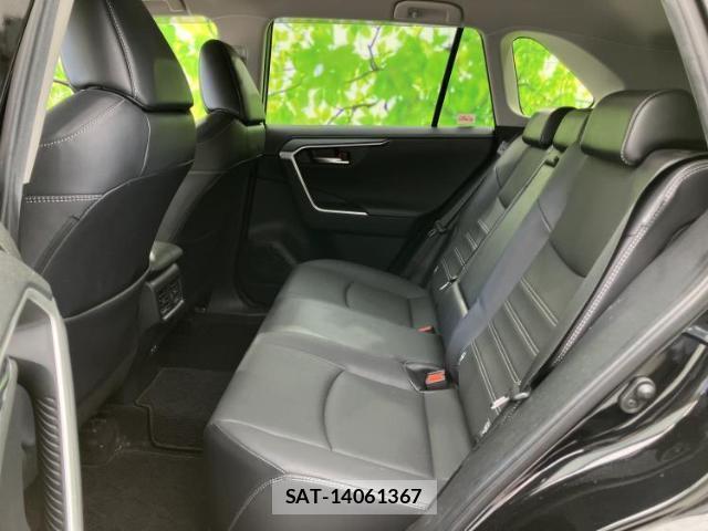 Toyota RAV4 2022-12 8856951-6