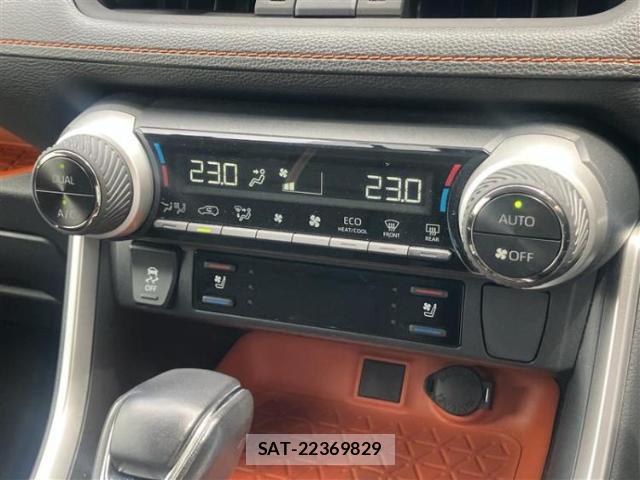 Toyota RAV4 2020-02 8857013-11