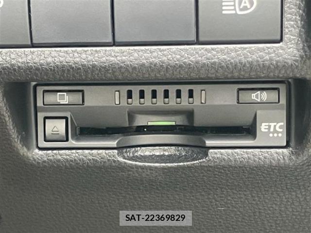 Toyota RAV4 2020-02 8857013-12