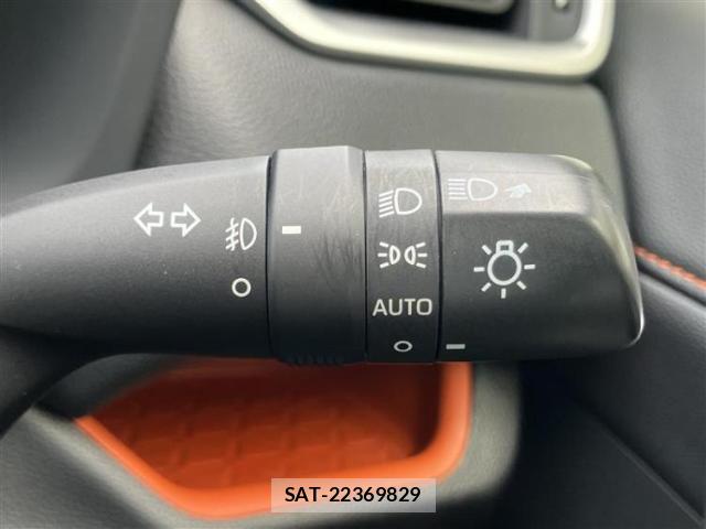 Toyota RAV4 2020-02 8857013-15