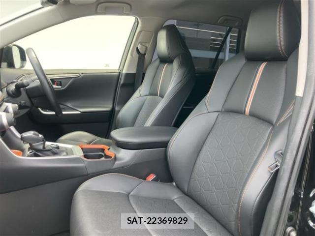 Toyota RAV4 2020-02 8857013-4
