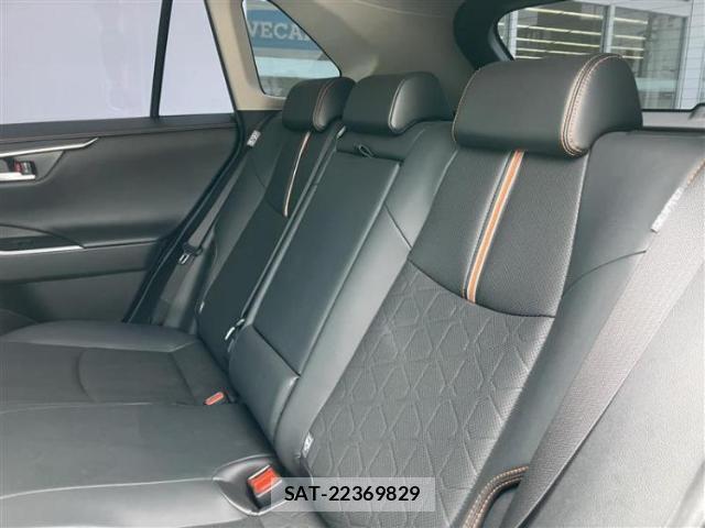Toyota RAV4 2020-02 8857013-5