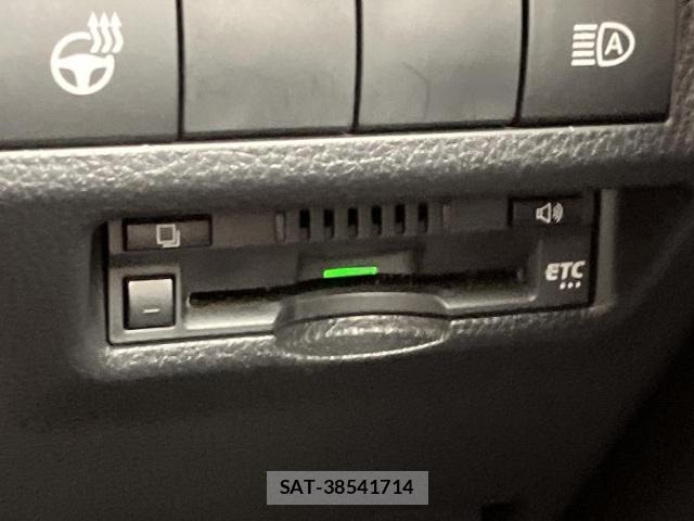 Toyota RAV4 2021-09 8857017-17