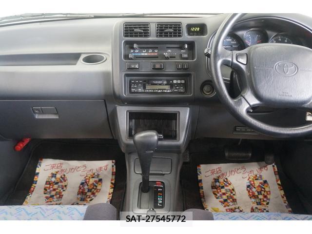 Toyota RAV4 1995-08 8854750-13