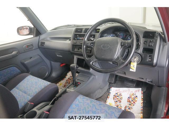 Toyota RAV4 1995-08 8854750-17