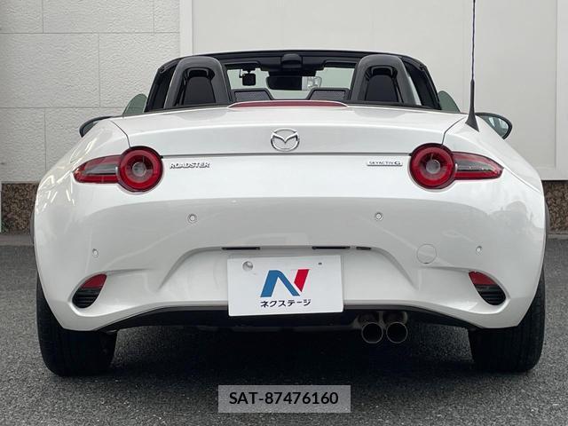 Mazda ROADSTER 2025-08 8854340-14