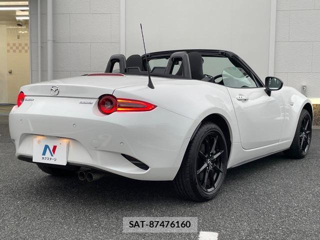 Mazda ROADSTER 2025-08 8854340-16