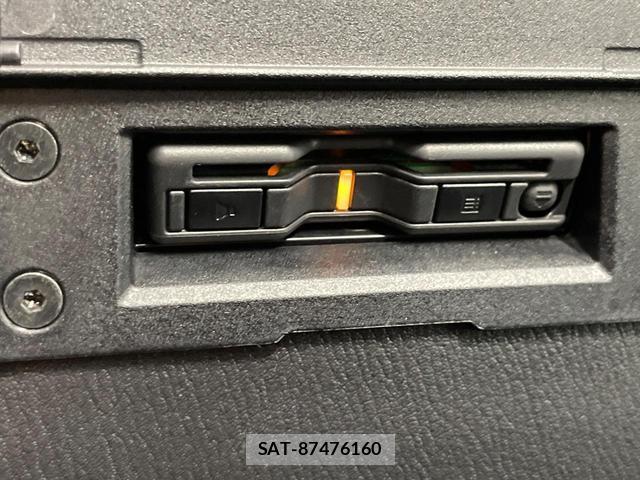 Mazda ROADSTER 2025-08 8854340-5