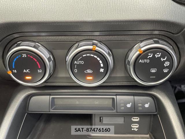Mazda ROADSTER 2025-08 8854340-6