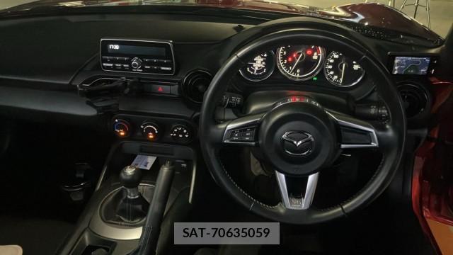Mazda ROADSTER 2021-03 8855310-14