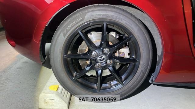 Mazda ROADSTER 2021-03 8855310-6