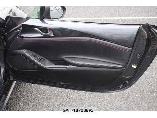 Mazda ROADSTER 2017-08 8855600-15