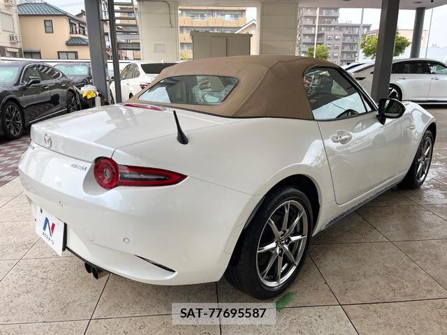Mazda ROADSTER 2024-03 8856204-15