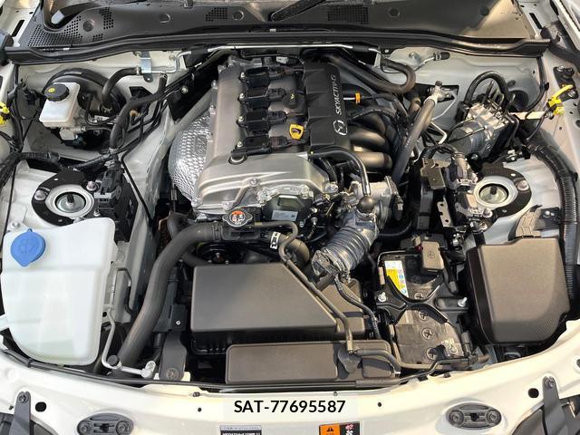 Mazda ROADSTER 2024-03 8856204-16