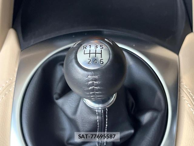 Mazda ROADSTER 2024-03 8856204-2