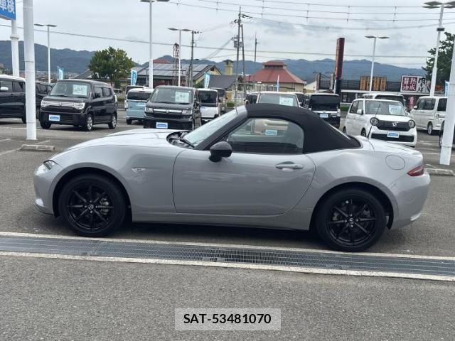 Mazda ROADSTER 2024-03 8856928-1