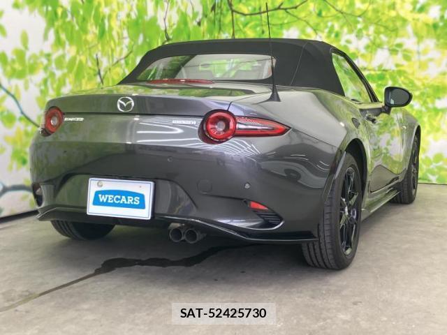 Mazda ROADSTER 2024-02 8857071-2