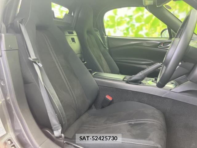 Mazda ROADSTER 2024-02 8857071-3