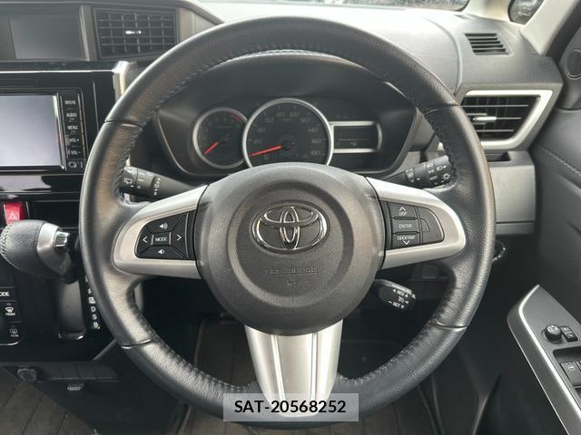Toyota ROOMY 2016-04 8854083-10