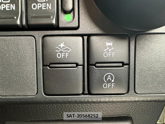 Toyota ROOMY 2016-04 8854083-5