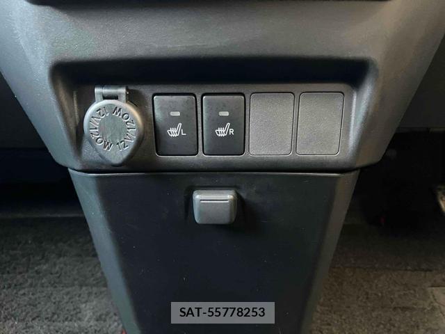 Toyota ROOMY 2021-03 8854618-14