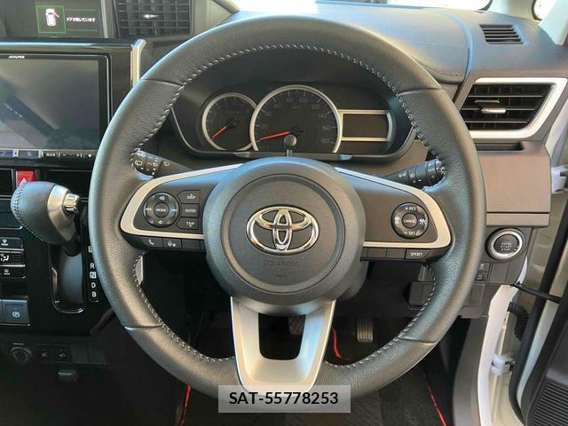 Toyota ROOMY 2021-03 8854618-8