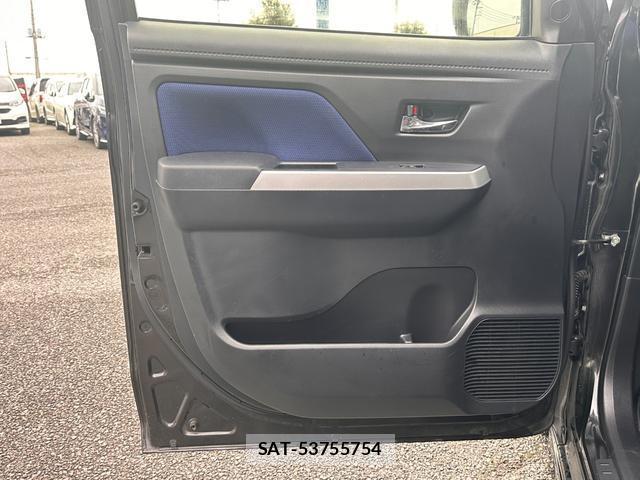 Toyota ROOMY 2019-03 8854931-10