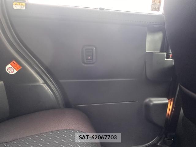 Toyota ROOMY 2021-03 8854934-13