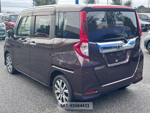 Toyota ROOMY 2019-09 8854938-7