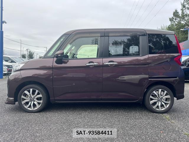 Toyota ROOMY 2019-09 8854938-9