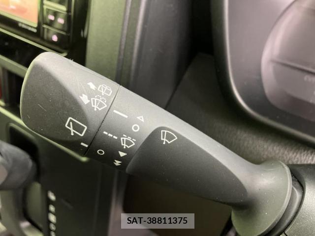 Toyota ROOMY 2024-05 8856931-15
